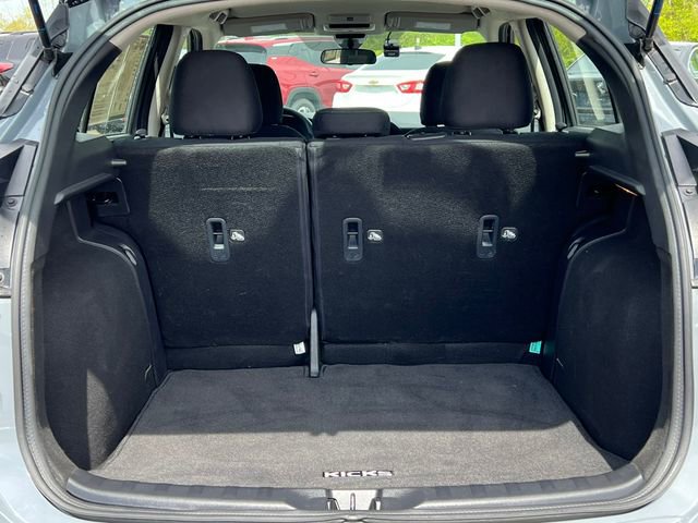 Used 2024 Nissan Kicks SV FWD image 32