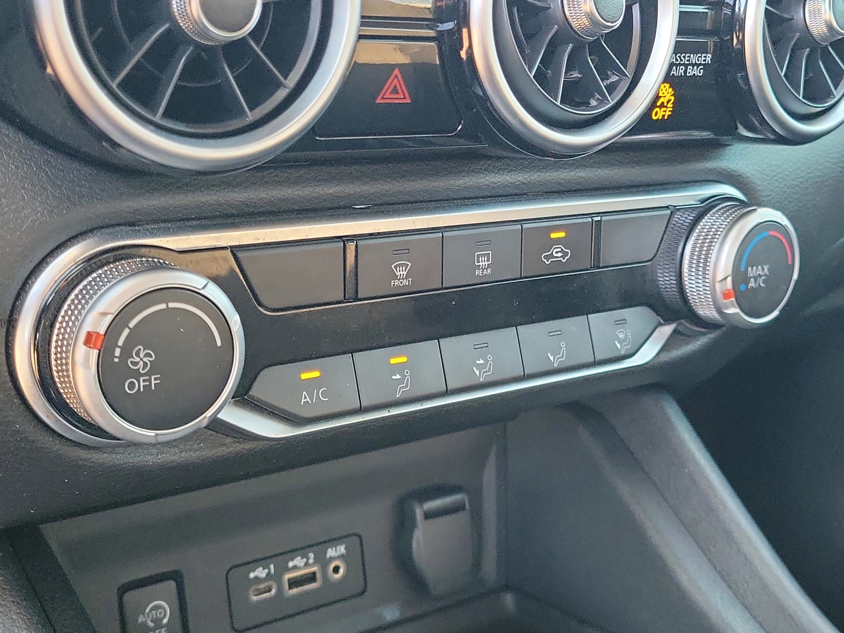 Certified 2024 Nissan Sentra SV image 29