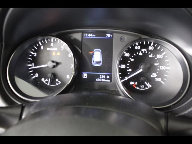 Used 2019 Nissan Rogue SV AWD/4WD image 24