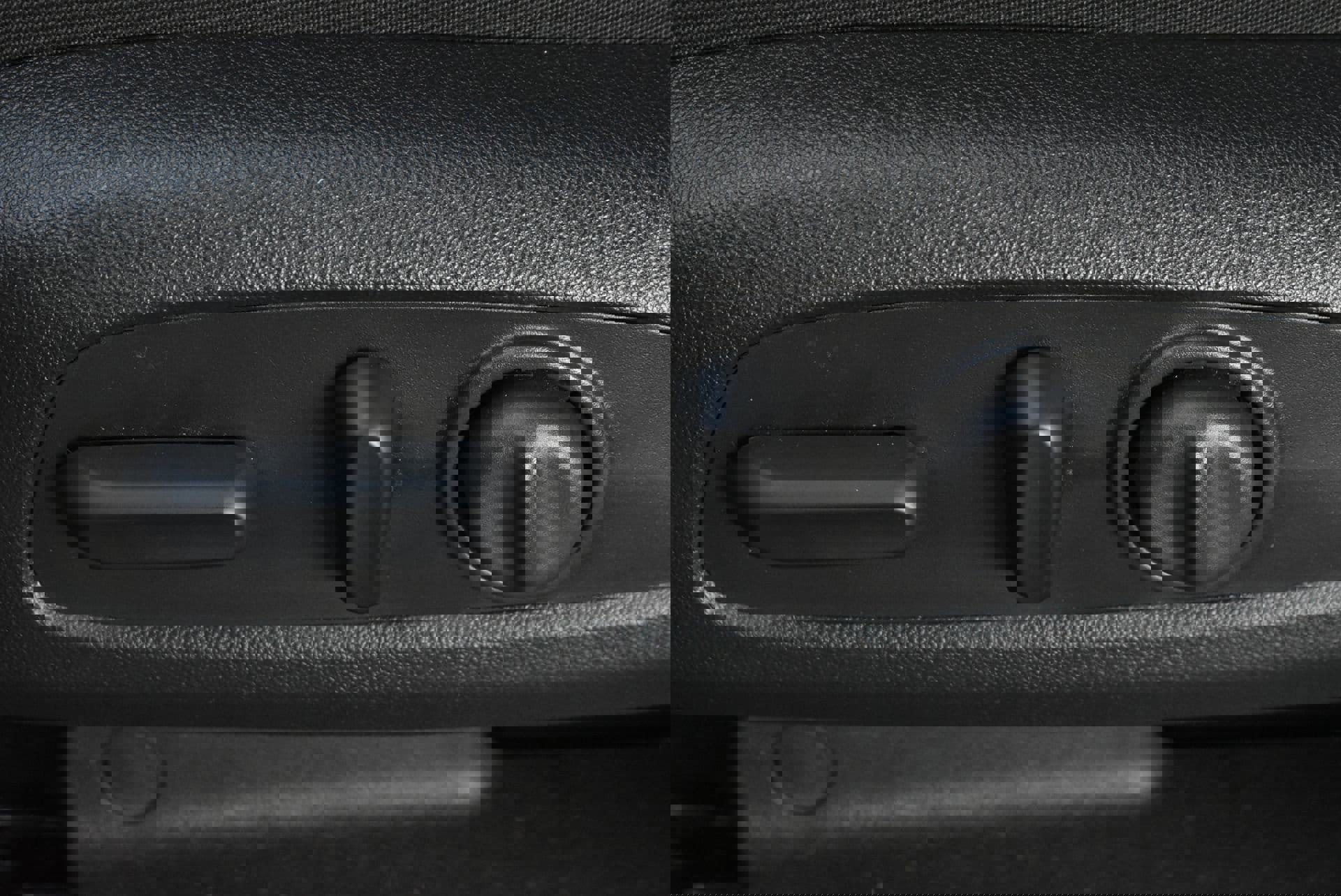 Used 2023 Chevrolet Blazer LT w/ Convenience Package image 14