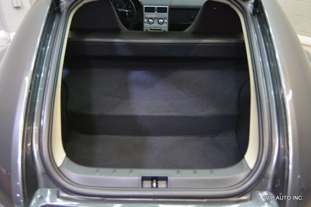 Used 2005 Chrysler Crossfire Limited RWD image 18