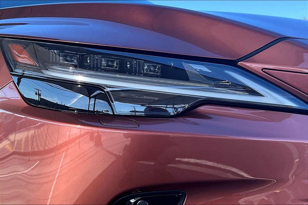 Used 2023 Lexus RX 350 AWD w/ Cold Area Package image 41