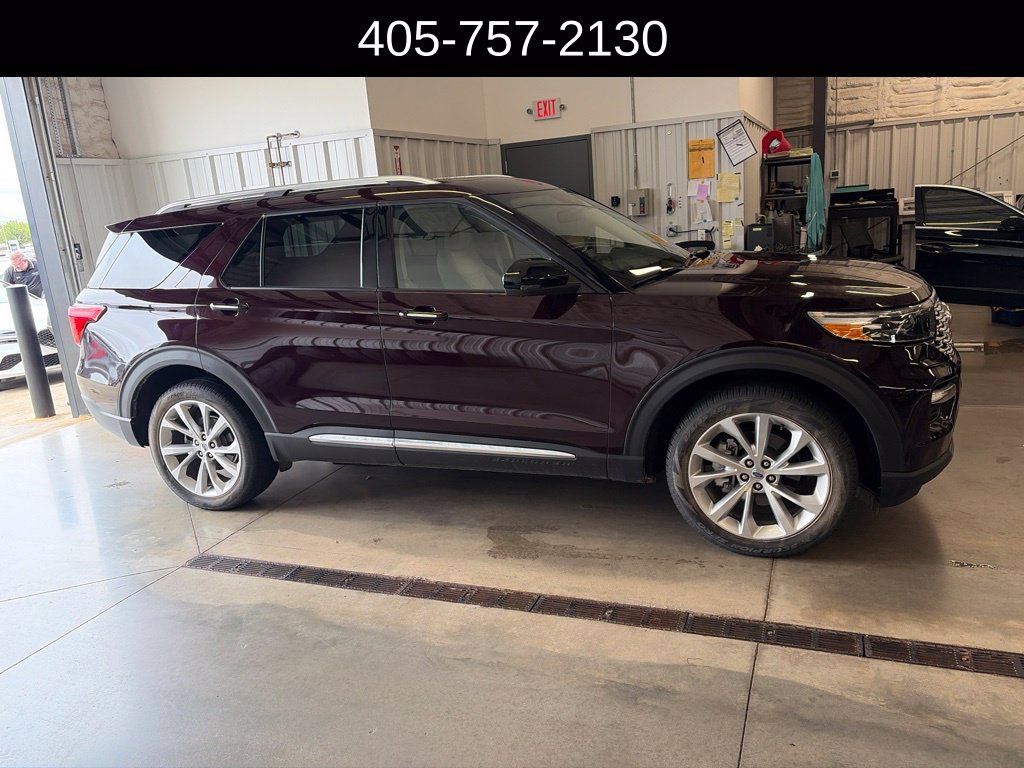 Used 2023 Ford Explorer Platinum w/ Technology Package AWD/4WD image 13