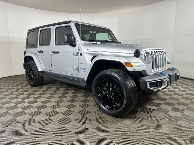 Used 2023 Jeep Wrangler Unlimited Sahara image 2