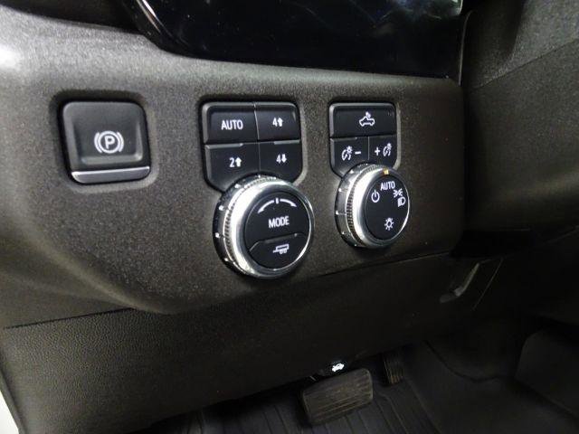 Used 2024 GMC Sierra 1500 SLE image 23