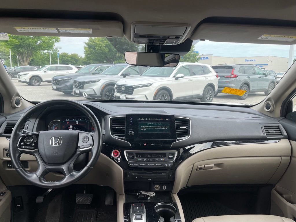 Used 2019 Honda Pilot Touring image 11