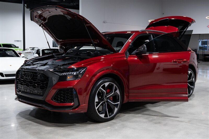 Used 2024 Audi RS Q8 AWD/4WD image 41