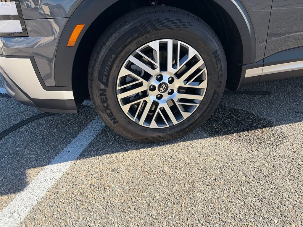 Used 2026 Hyundai Palisade SEL AWD/4WD image 9