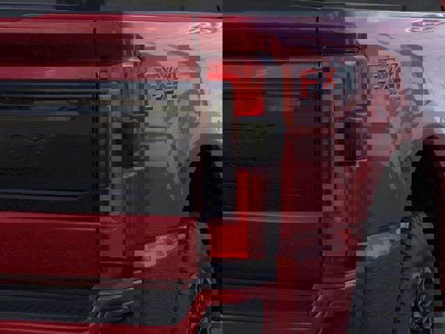 New 2026 Ford F250 Platinum w/ FX4 Off-Road Package image 21