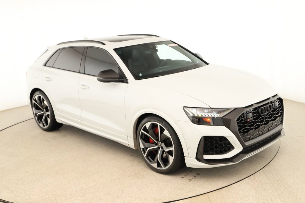 Certified 2022 Audi RS Q8 4.0T w/ Carbon Optic Package image 35