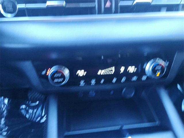 Used 2024 Mitsubishi Outlander SE image 45