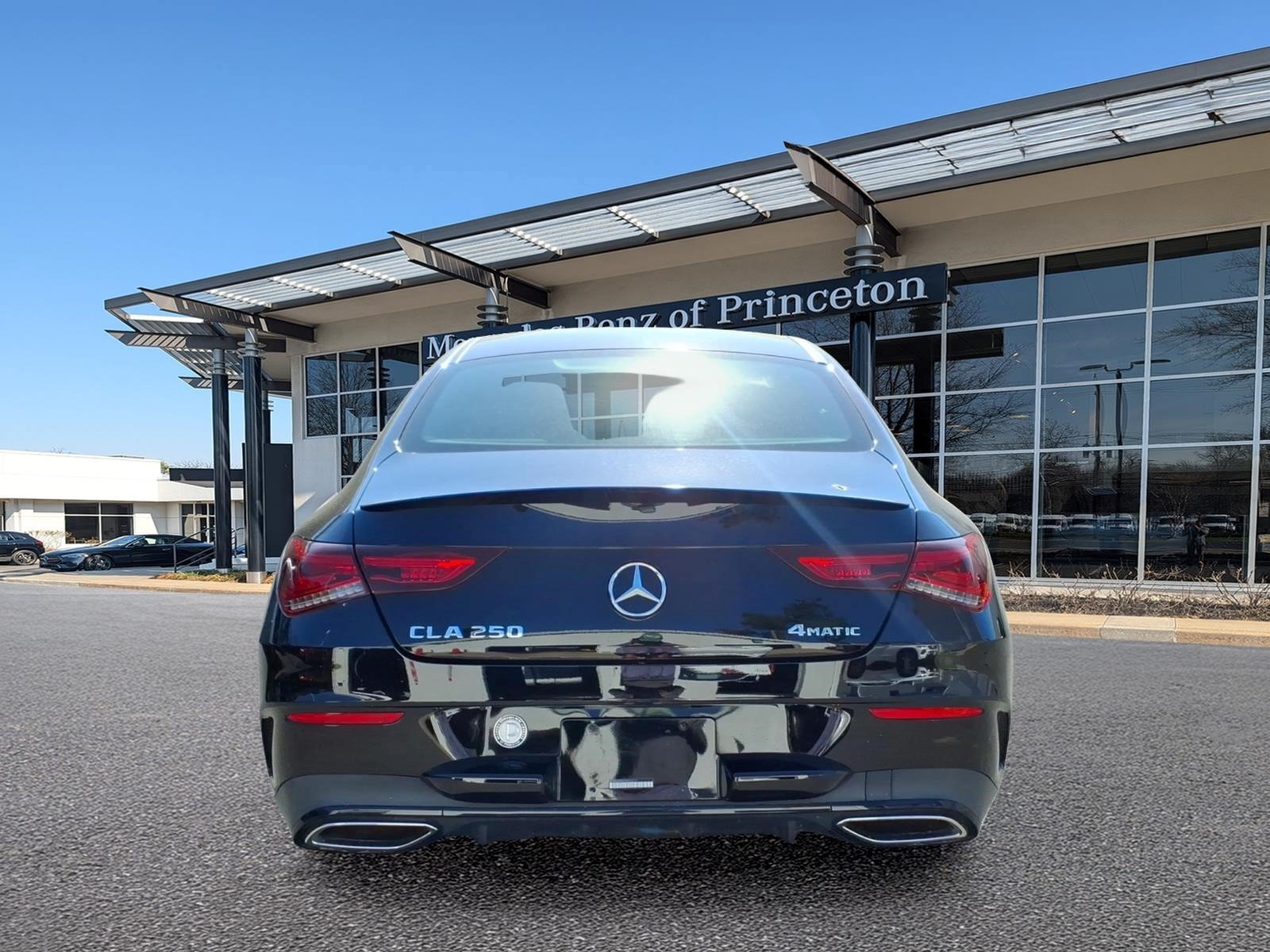Certified 2023 Mercedes-Benz CLA 250 4MATIC image 4