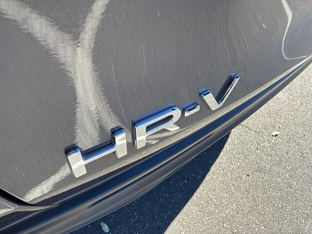 Used 2024 Honda HR-V LX image 9