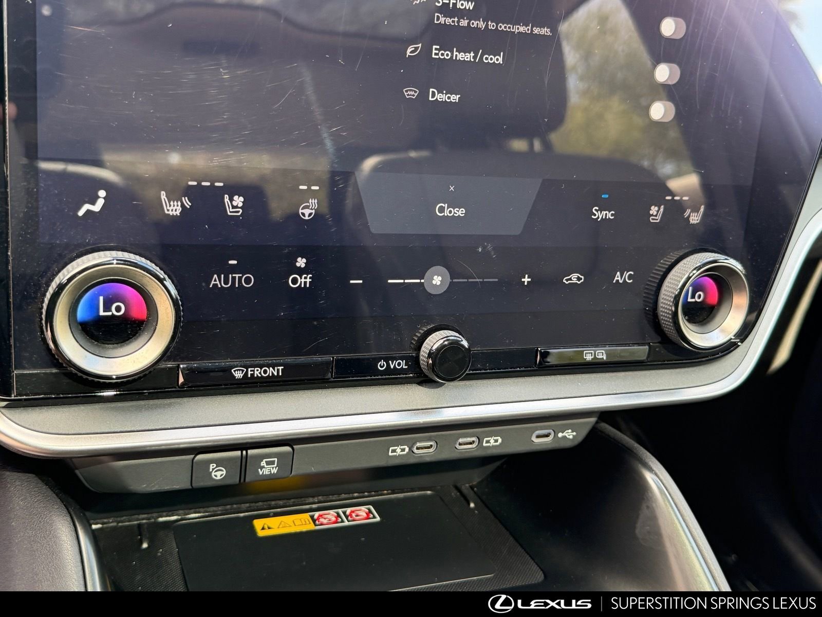 Used 2023 Lexus RZ 450e Premium w/ Technology Package image 28