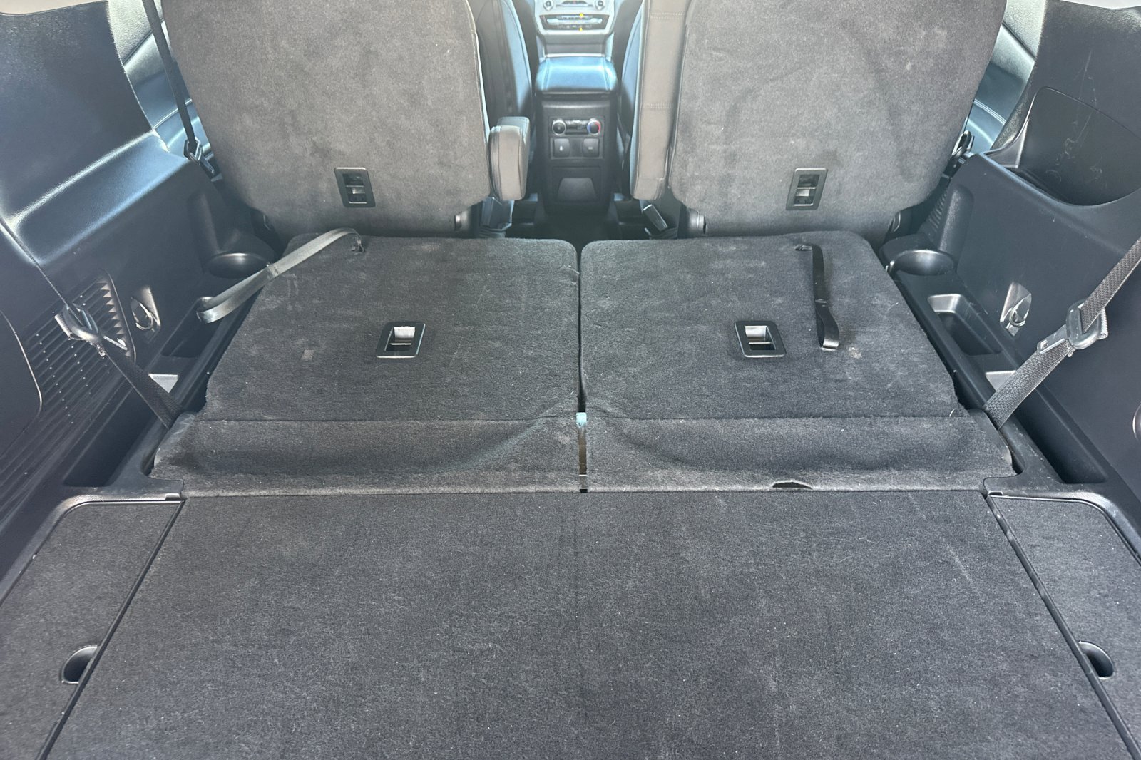 Used 2022 Ford Explorer XLT RWD image 16