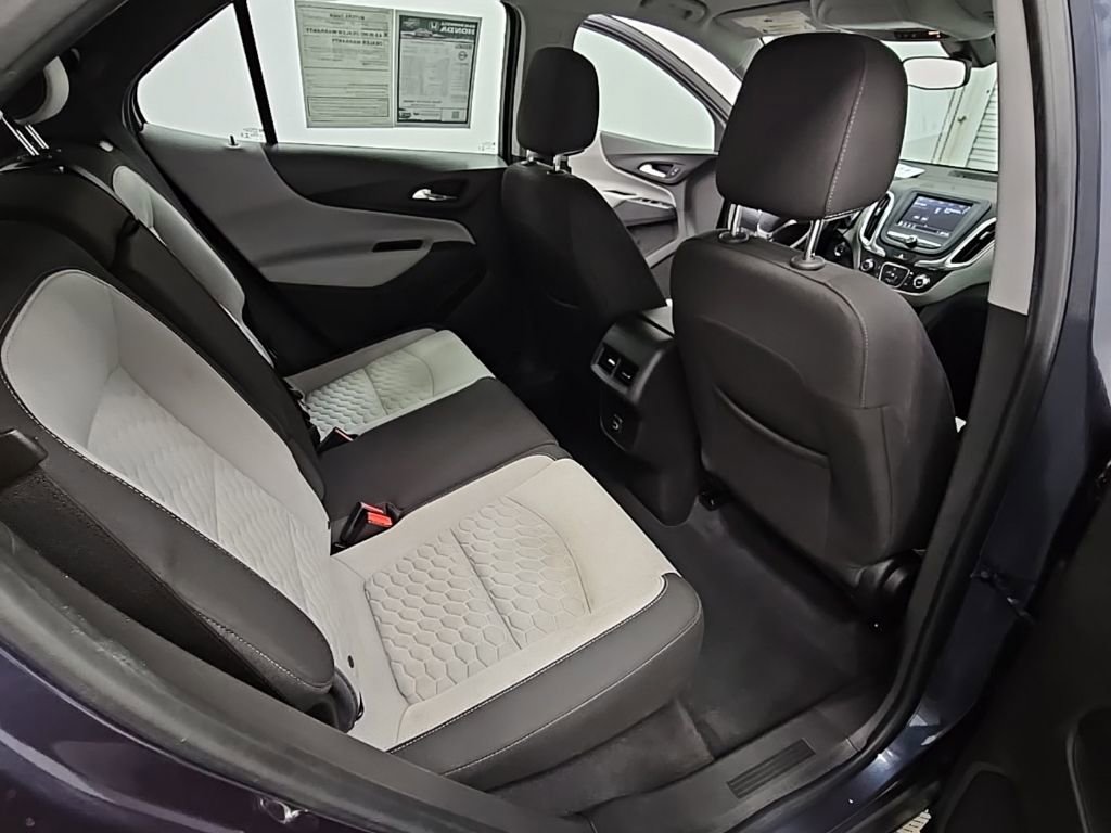 Used 2019 Chevrolet Equinox LS image 32