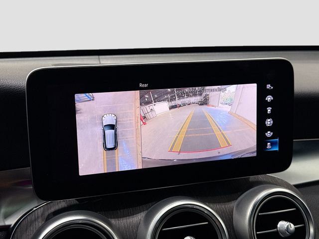 Used 2021 Mercedes-Benz GLC 300 image 39