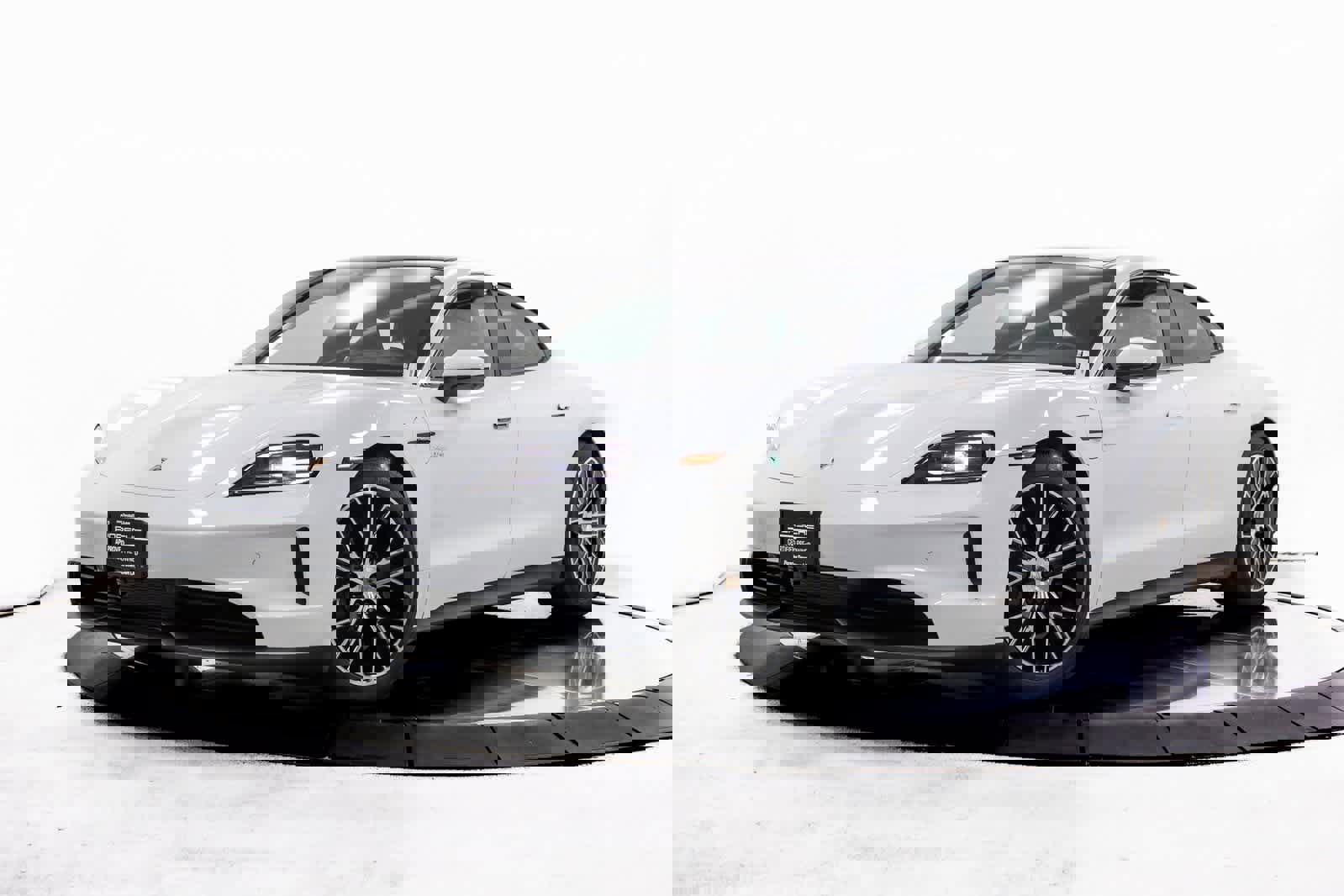 Certified 2025 Porsche Taycan image 1