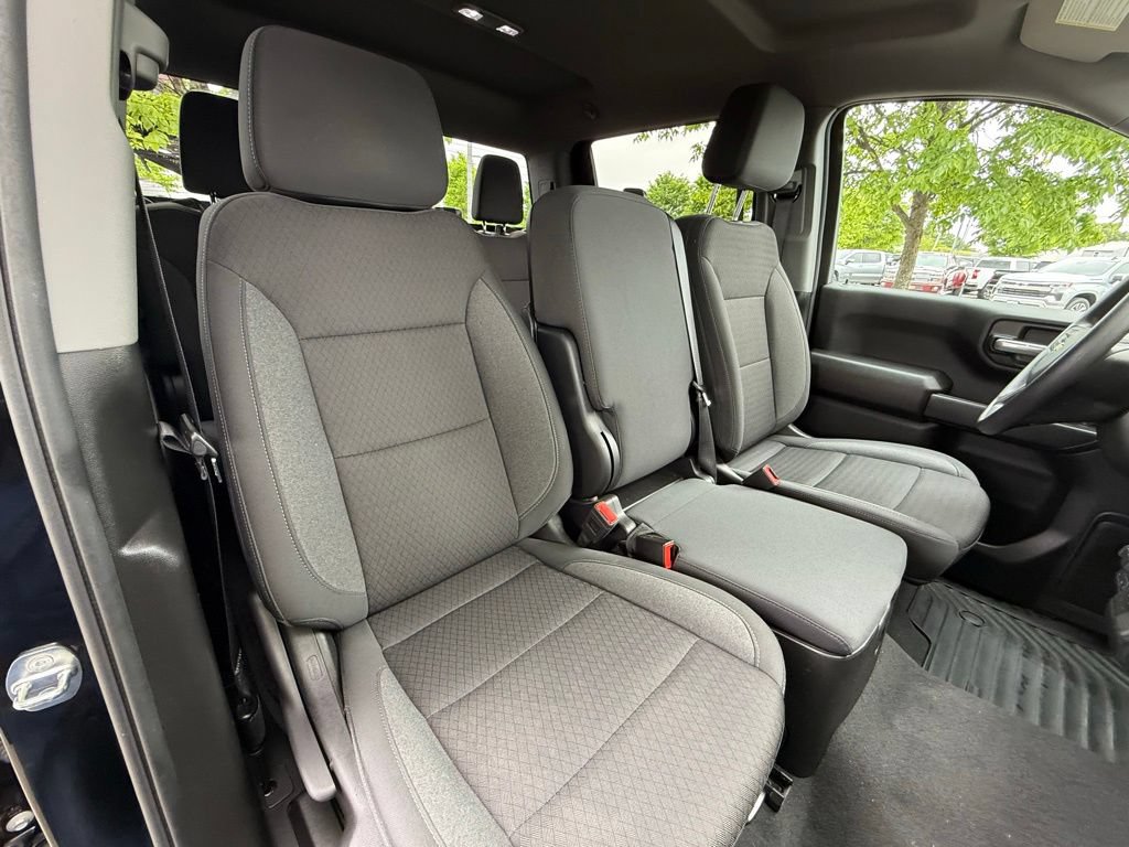 Used 2024 Chevrolet Silverado 1500 Custom AWD/4WD image 29