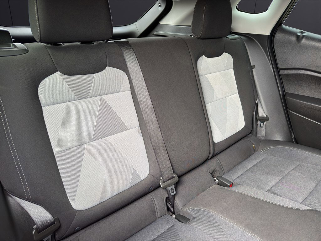 Used 2024 Chevrolet Trax LS FWD image 20