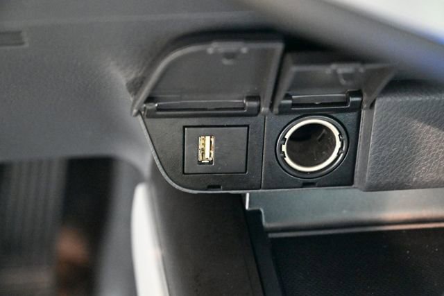 Used 2023 Toyota Camry SE FWD image 30