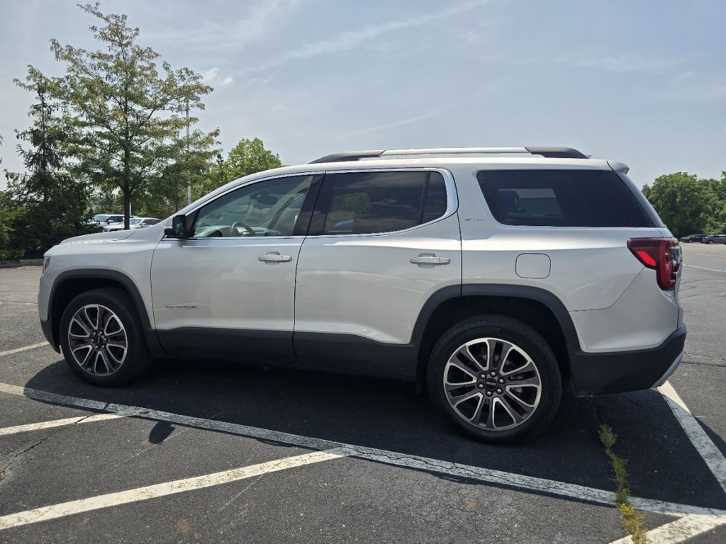 Used 2020 GMC Acadia SLT AWD/4WD image 4