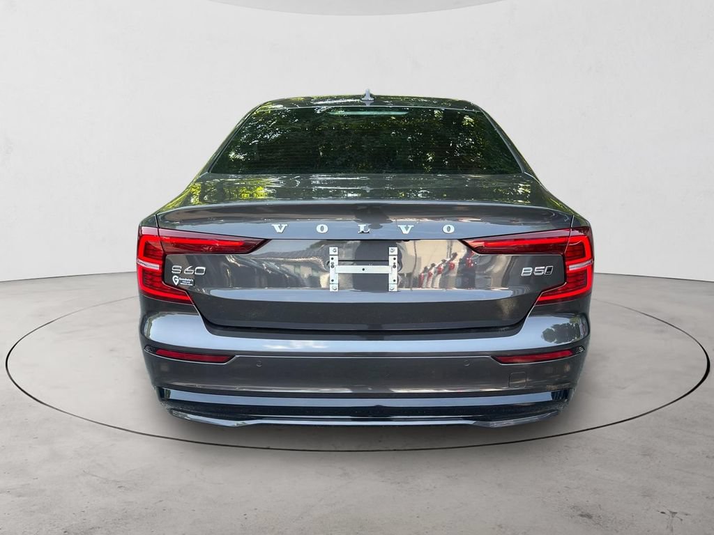 Certified 2025 Volvo S60 B5 Core AWD/4WD image 4