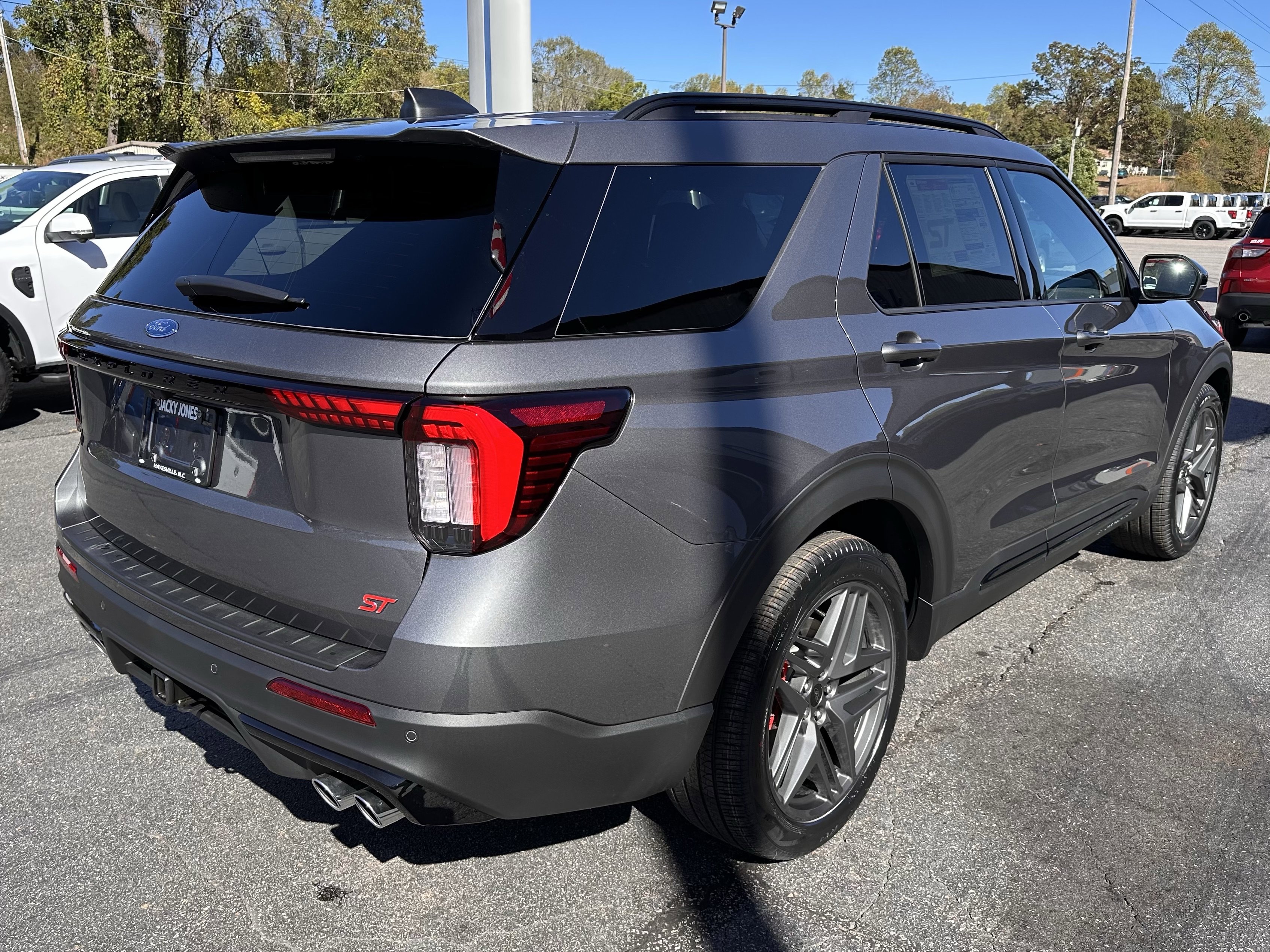 New 2026 Ford Explorer ST image 6