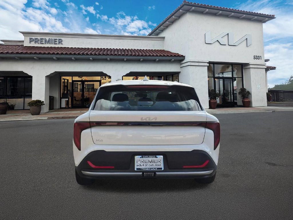 New 2026 Kia K4 EX FWD image 7