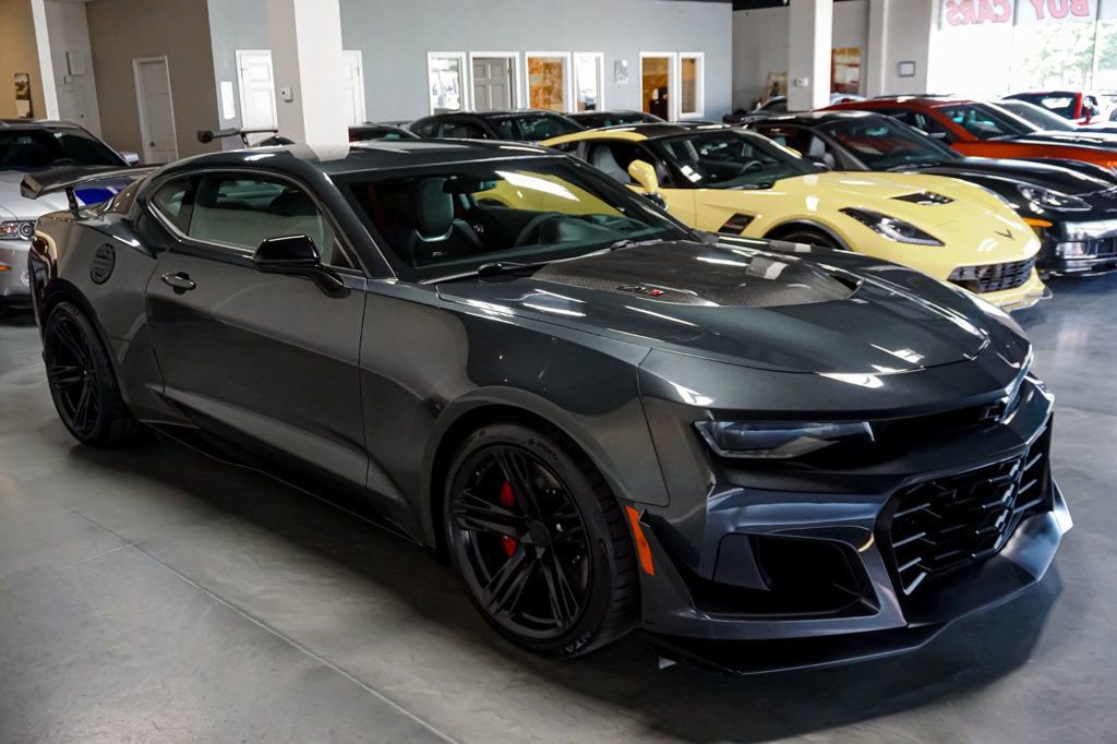 Used 2018 Chevrolet Camaro ZL1 image 2