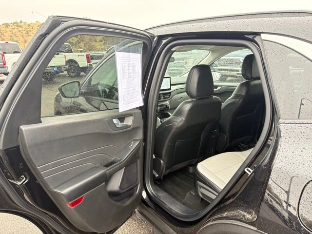 Used 2024 Ford Escape SE image 15
