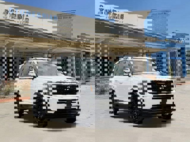 Used 2022 Kia Telluride EX w/ EX Premium Package image 2