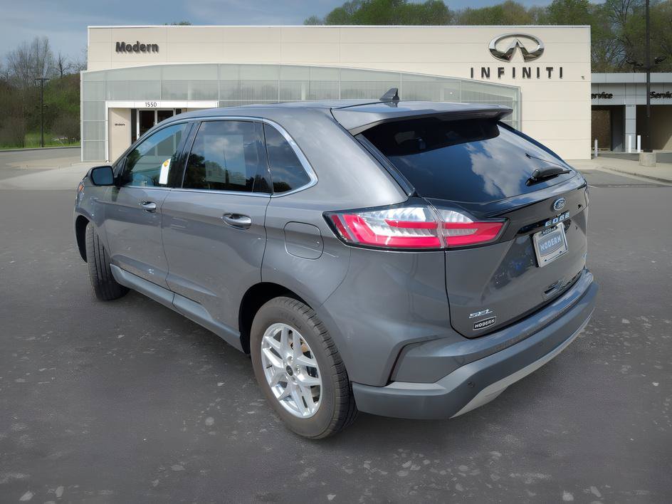 Used 2023 Ford Edge SEL w/ Convenience Package AWD/4WD image 5
