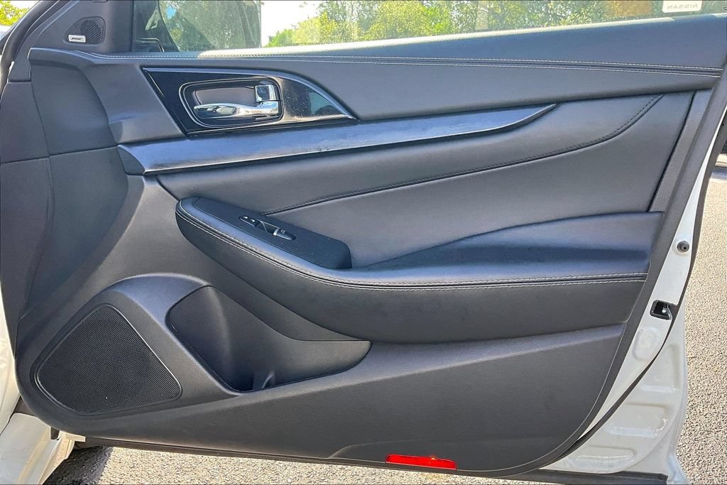 Used 2023 Nissan Maxima Platinum FWD image 28