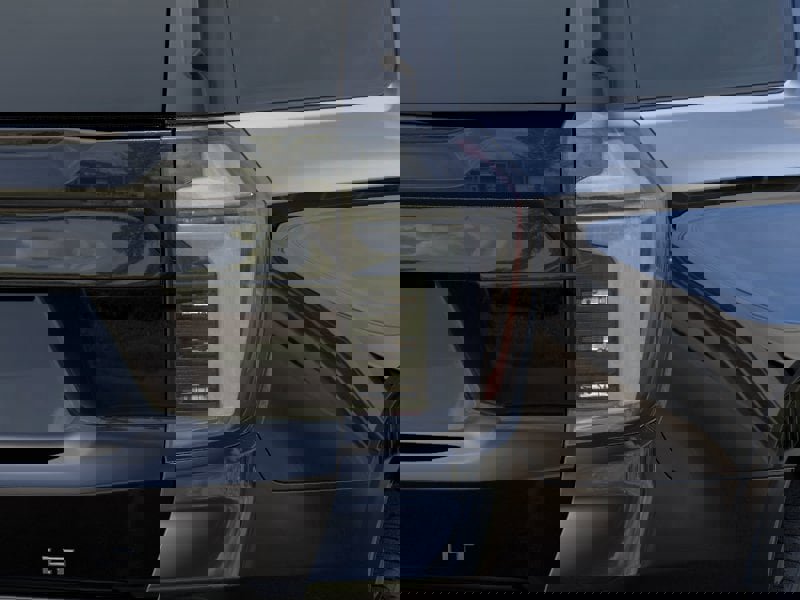 New 2026 Chevrolet Suburban LT w/ Comfort Package image 11