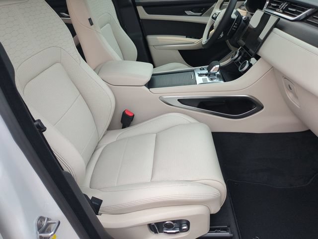 New 2026 Jaguar F-PACE R-Dynamic S AWD/4WD image 18