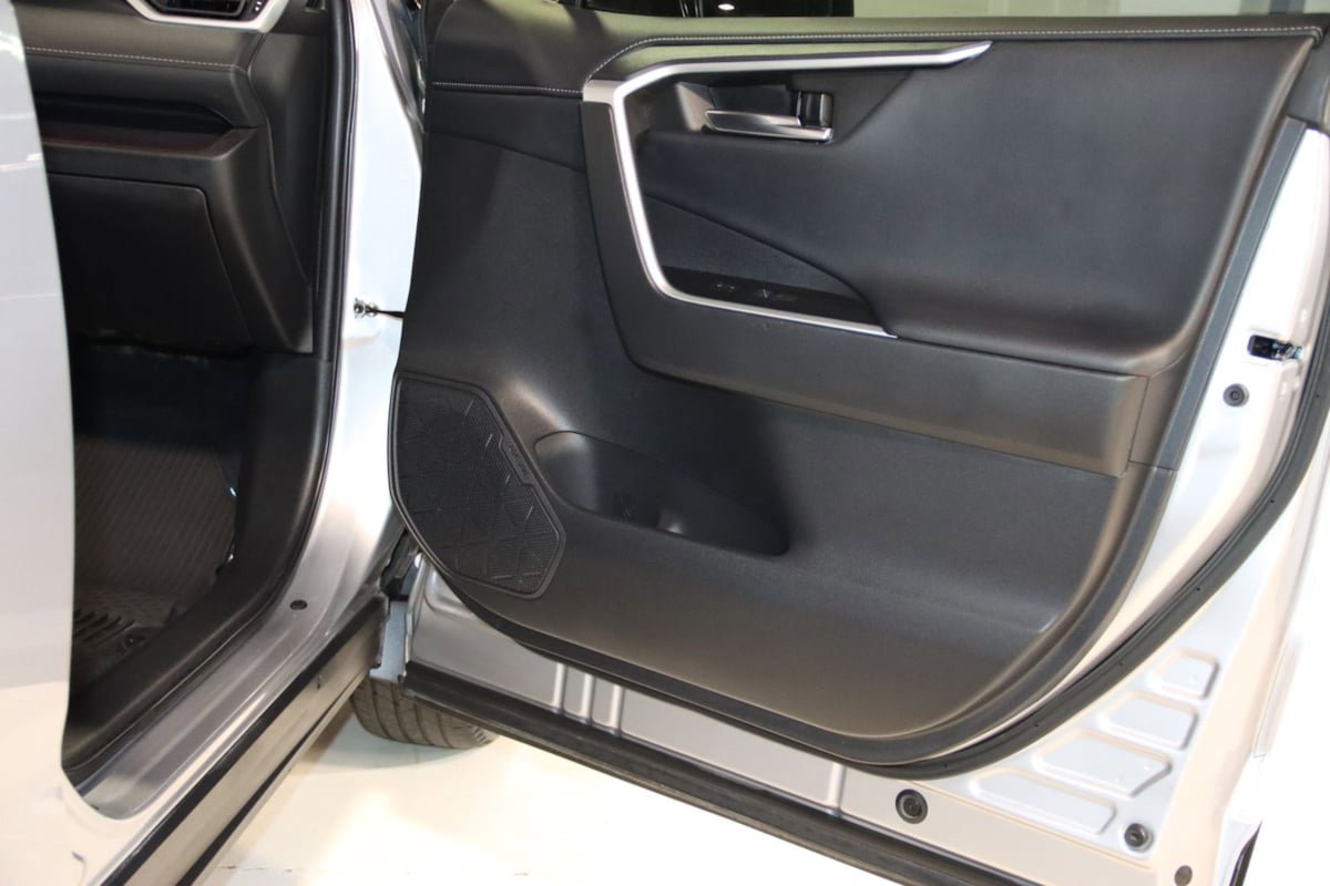 Used 2022 Toyota RAV4 Limited AWD/4WD image 52