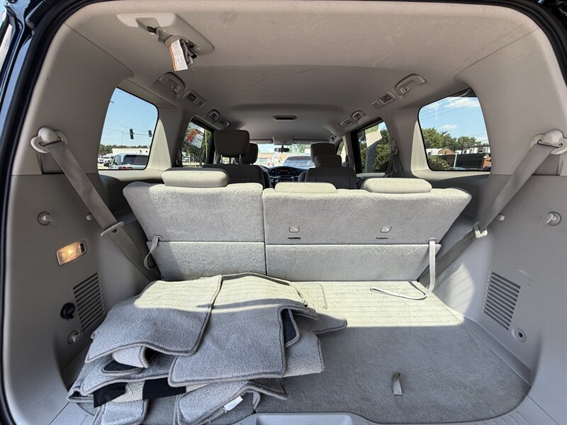 Used 2015 Nissan Quest S FWD image 15