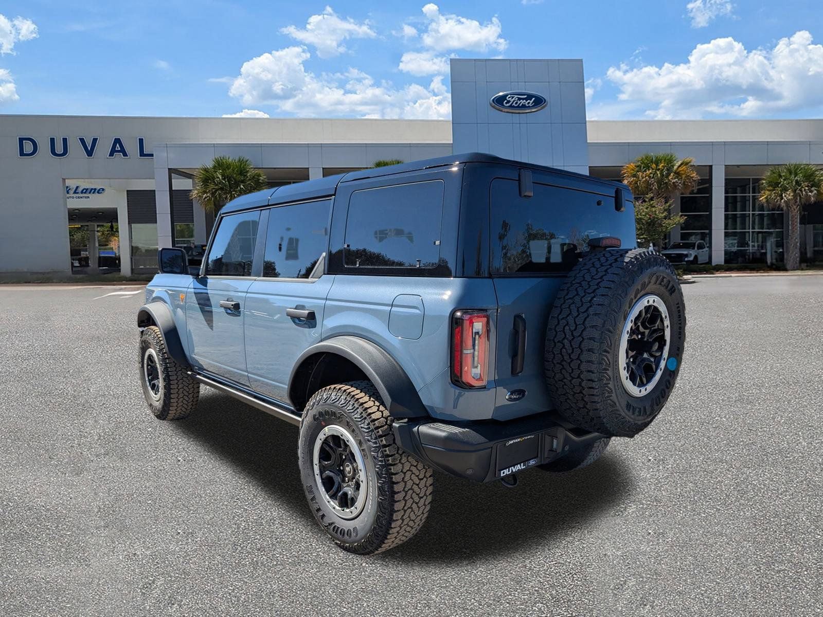 New 2025 Ford Bronco Badlands w/ Sasquatch Package AWD/4WD image 6