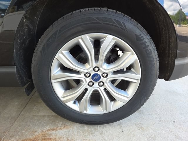 Used 2019 Ford Edge Titanium AWD/4WD image 69