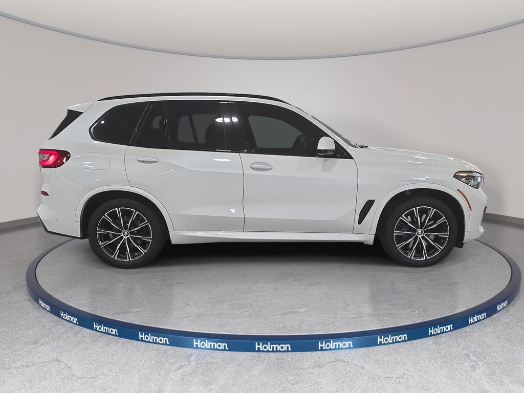 Certified 2023 BMW X5 sDrive40i w/ M Sport Package RWD image 3
