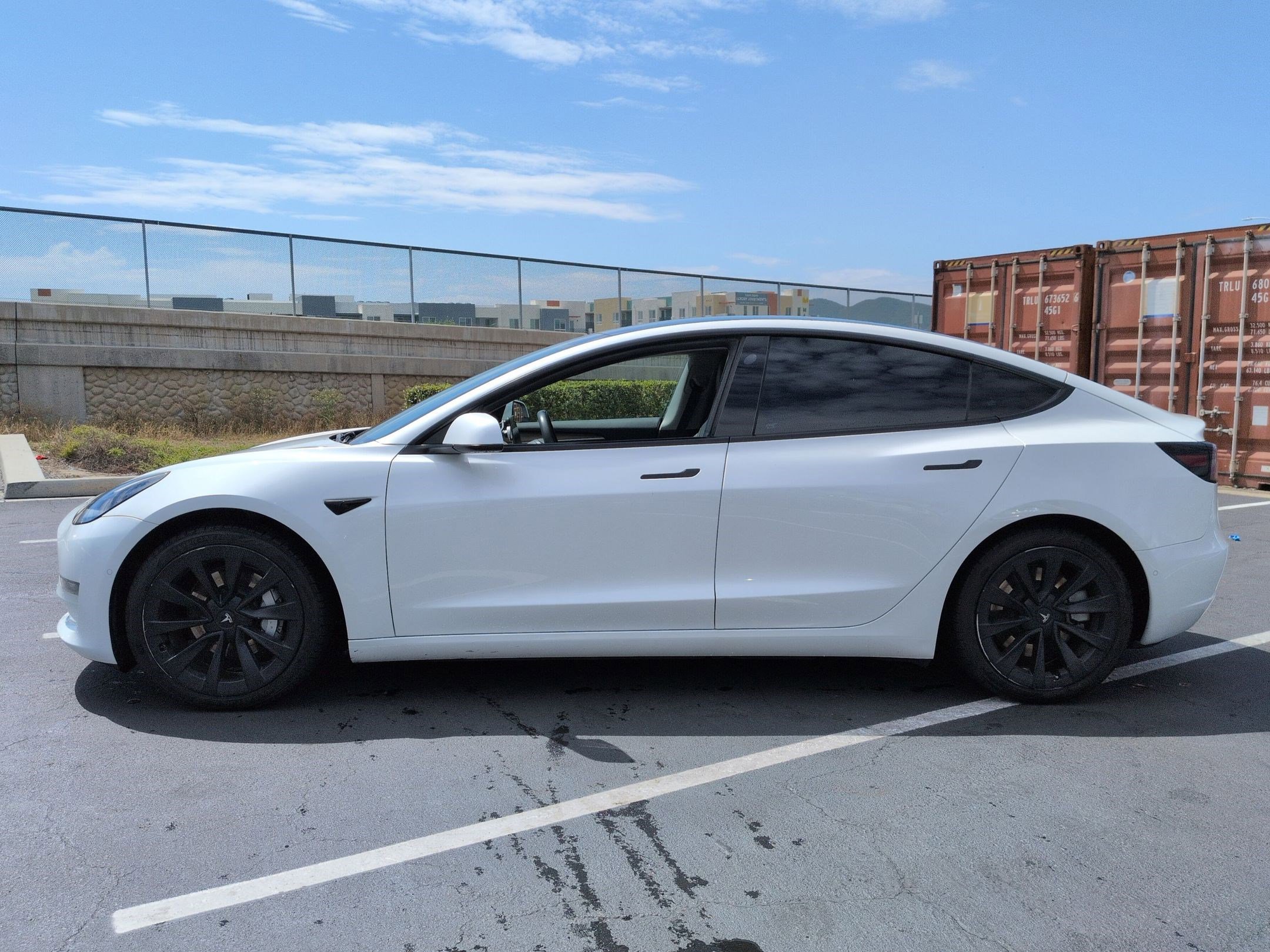 Used 2021 Tesla Model 3 Standard Range Plus RWD image 7