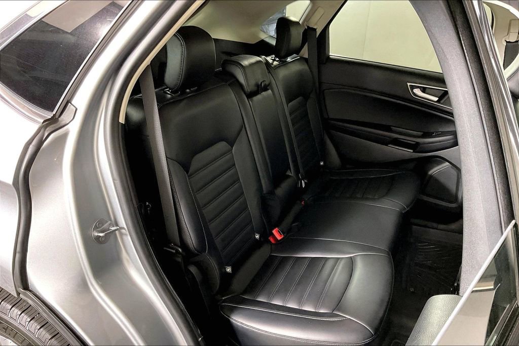 Used 2024 Ford Edge SEL w/ Convenience Package image 26