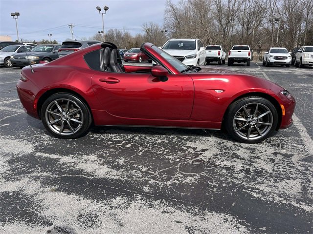 Used 2018 MAZDA MX-5 Miata RF Grand Touring image 3