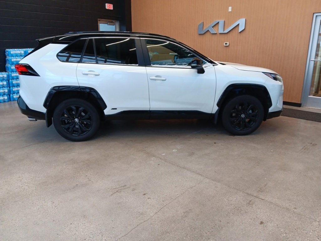 Used 2023 Toyota RAV4 XSE w/ XSE Grade Weather Package image 15