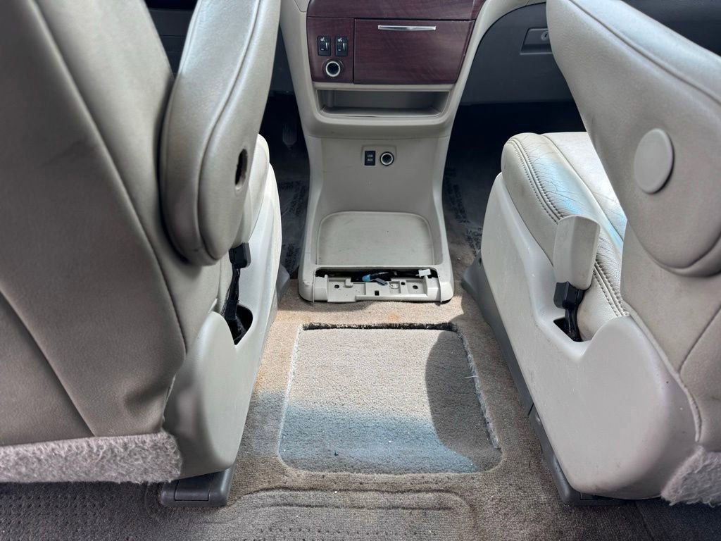 Used 2014 Toyota Sienna XLE FWD image 11