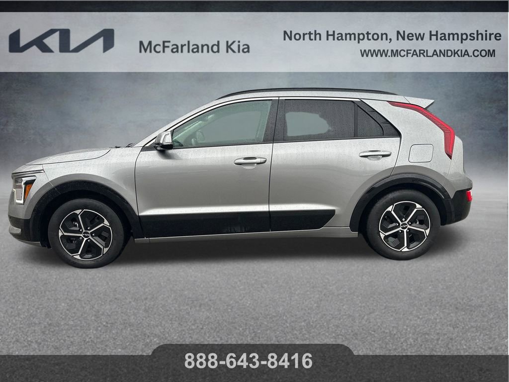 Used 2023 Kia Niro FWD image 14