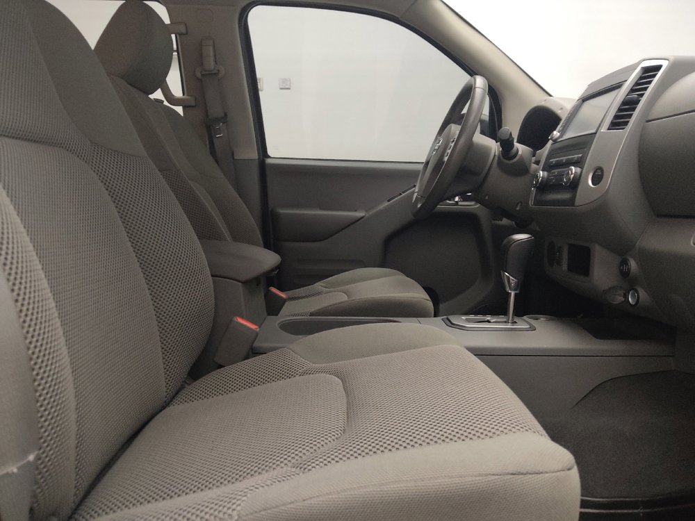 Used 2020 Nissan Frontier S RWD image 21