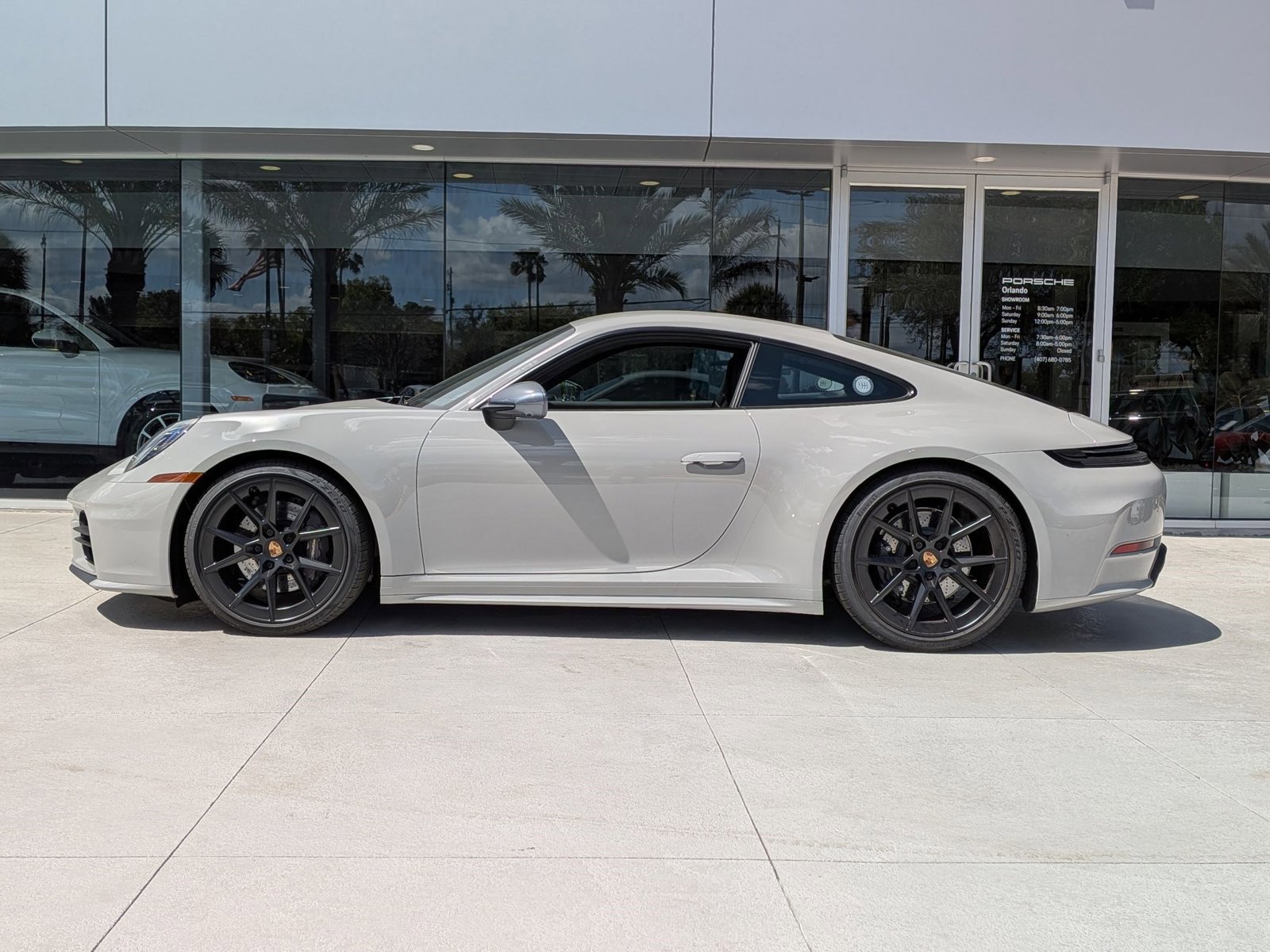 Used 2026 Porsche 911 Carrera T image 2