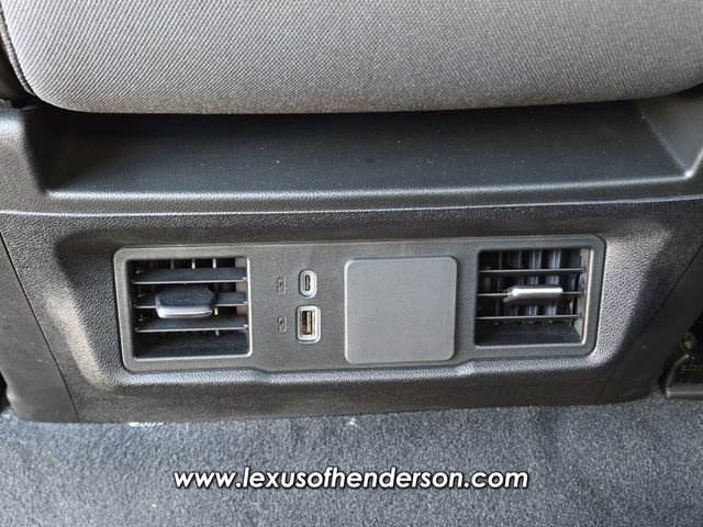 Used 2024 Chevrolet Silverado 1500 Custom image 12